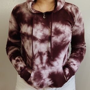 ✮ MAROON AND WHITE TIE DYE HOODIE